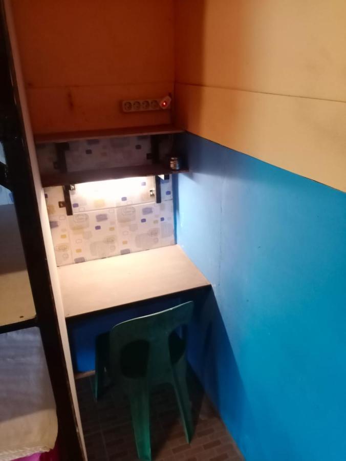Salty Dog Hostel Telukdalem Экстерьер фото
